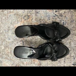 Charles by Charles David knot sandals Black